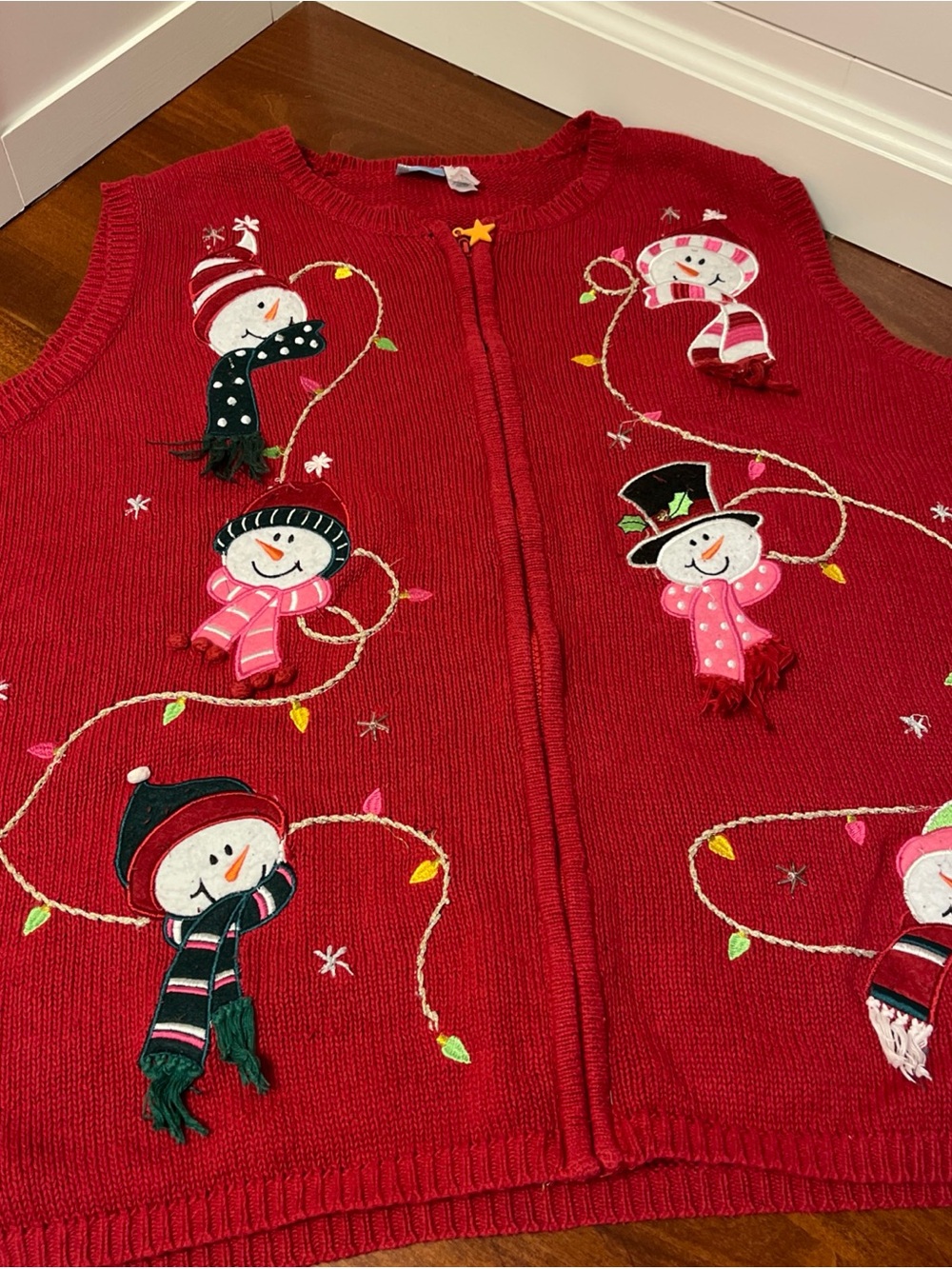 Holiday Editions Red Snowman Knit Vest Cardigan